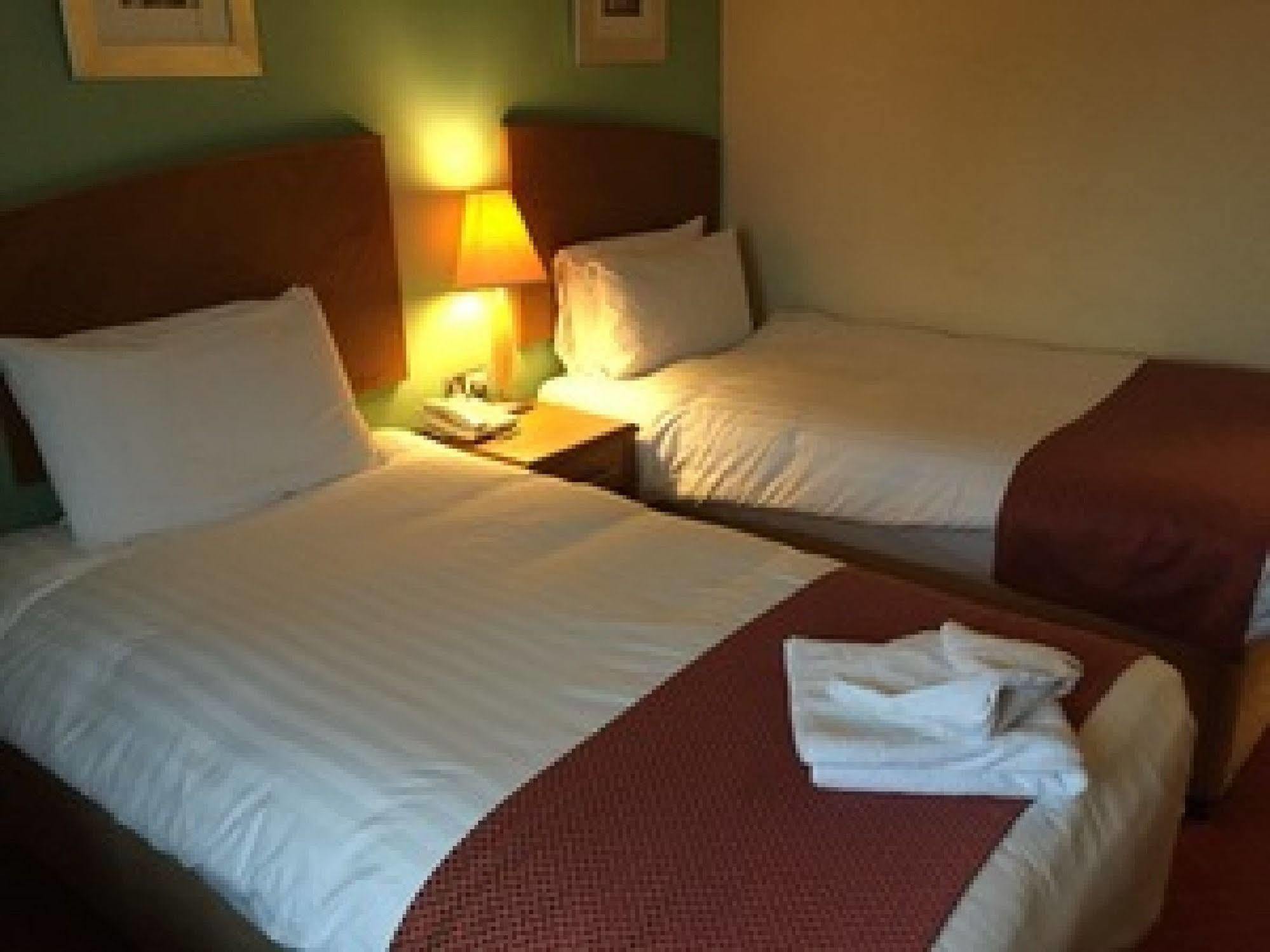 Kegworth Hotel & Conference Centre Buitenkant foto